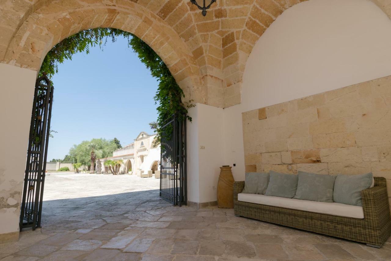 Masseria Mazzetta Salento Corte Del Falconiere B&B Саличе-Салентино Экстерьер фото